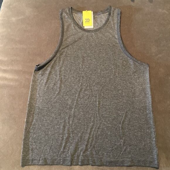 Women’s All In Motion Gray Seamless & Moisture Wicking Tank Top Size M NWT - Picture 5 of 11